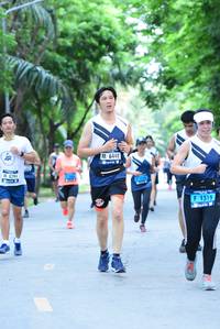 BIB: 6448, 8294, 1319
                            <button type="button" onclick="openModal(4636546)" class="btn btn-primary btn-sm float-right btn-popup" data-toggle="modal" data-target=".modal-high-quality">
                        <i class="fas fa-shopping-cart"></i> Add to Cart
                    </button>
                                            <button type="button" onclick="isThisMe(4636546, true)" class="btn btn-success btn-sm float-right btn-popup btn-isme hidden" data-toggle="tooltip" data-placement="bottom" title="นี่คือรูปของคุณใช่ไหม คลิกที่นี่เพื่อเอาเข้าอัลบั้ม">
                        <i class="fas fa-plus"></i> Add to album
                    </button>
                    <button type="button" onclick="isThisMe(4636546, false)" class="btn btn-warning btn-sm float-right btn-popup btn-isnotme hidden">
                        <i class="fas fa-ban"></i> Remove from album
                    </button>