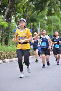 BIB: 1424
                            <button type="button" onclick="openModal(4606271)" class="btn btn-primary btn-sm float-right btn-popup" data-toggle="modal" data-target=".modal-high-quality">
                        <i class="fas fa-shopping-cart"></i> Add to Cart
                    </button>
                                            <button type="button" onclick="isThisMe(4606271, true)" class="btn btn-success btn-sm float-right btn-popup btn-isme hidden" data-toggle="tooltip" data-placement="bottom" title="นี่คือรูปของคุณใช่ไหม คลิกที่นี่เพื่อเอาเข้าอัลบั้ม">
                        <i class="fas fa-plus"></i> Add to album
                    </button>
                    <button type="button" onclick="isThisMe(4606271, false)" class="btn btn-warning btn-sm float-right btn-popup btn-isnotme hidden">
                        <i class="fas fa-ban"></i> Remove from album
                    </button>