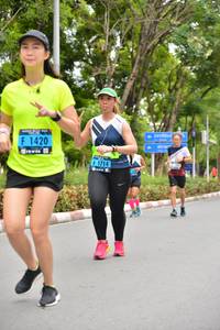 BIB: 1420, 1714
                            <button type="button" onclick="openModal(4604926)" class="btn btn-primary btn-sm float-right btn-popup" data-toggle="modal" data-target=".modal-high-quality">
                        <i class="fas fa-shopping-cart"></i> Add to Cart
                    </button>
                                            <button type="button" onclick="isThisMe(4604926, true)" class="btn btn-success btn-sm float-right btn-popup btn-isme hidden" data-toggle="tooltip" data-placement="bottom" title="นี่คือรูปของคุณใช่ไหม คลิกที่นี่เพื่อเอาเข้าอัลบั้ม">
                        <i class="fas fa-plus"></i> Add to album
                    </button>
                    <button type="button" onclick="isThisMe(4604926, false)" class="btn btn-warning btn-sm float-right btn-popup btn-isnotme hidden">
                        <i class="fas fa-ban"></i> Remove from album
                    </button>