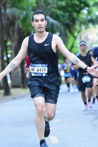 BIB: 6419
                            <button type="button" onclick="openModal(4663456)" class="btn btn-primary btn-sm float-right btn-popup" data-toggle="modal" data-target=".modal-high-quality">
                        <i class="fas fa-shopping-cart"></i> Add to Cart
                    </button>
                                            <button type="button" onclick="isThisMe(4663456, true)" class="btn btn-success btn-sm float-right btn-popup btn-isme hidden" data-toggle="tooltip" data-placement="bottom" title="นี่คือรูปของคุณใช่ไหม คลิกที่นี่เพื่อเอาเข้าอัลบั้ม">
                        <i class="fas fa-plus"></i> Add to album
                    </button>
                    <button type="button" onclick="isThisMe(4663456, false)" class="btn btn-warning btn-sm float-right btn-popup btn-isnotme hidden">
                        <i class="fas fa-ban"></i> Remove from album
                    </button>