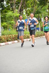 BIB: 7216, 7302, 1444
                            <button type="button" onclick="openModal(4610693)" class="btn btn-primary btn-sm float-right btn-popup" data-toggle="modal" data-target=".modal-high-quality">
                        <i class="fas fa-shopping-cart"></i> Add to Cart
                    </button>
                                            <button type="button" onclick="isThisMe(4610693, true)" class="btn btn-success btn-sm float-right btn-popup btn-isme hidden" data-toggle="tooltip" data-placement="bottom" title="นี่คือรูปของคุณใช่ไหม คลิกที่นี่เพื่อเอาเข้าอัลบั้ม">
                        <i class="fas fa-plus"></i> Add to album
                    </button>
                    <button type="button" onclick="isThisMe(4610693, false)" class="btn btn-warning btn-sm float-right btn-popup btn-isnotme hidden">
                        <i class="fas fa-ban"></i> Remove from album
                    </button>