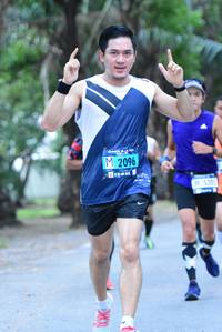 BIB: 2096, 520
                            <button type="button" onclick="openModal(4663136)" class="btn btn-primary btn-sm float-right btn-popup" data-toggle="modal" data-target=".modal-high-quality">
                        <i class="fas fa-shopping-cart"></i> Add to Cart
                    </button>
                                            <button type="button" onclick="isThisMe(4663136, true)" class="btn btn-success btn-sm float-right btn-popup btn-isme hidden" data-toggle="tooltip" data-placement="bottom" title="นี่คือรูปของคุณใช่ไหม คลิกที่นี่เพื่อเอาเข้าอัลบั้ม">
                        <i class="fas fa-plus"></i> Add to album
                    </button>
                    <button type="button" onclick="isThisMe(4663136, false)" class="btn btn-warning btn-sm float-right btn-popup btn-isnotme hidden">
                        <i class="fas fa-ban"></i> Remove from album
                    </button>