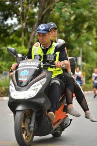 BIB: 
                            <button type="button" onclick="openModal(4603488)" class="btn btn-primary btn-sm float-right btn-popup" data-toggle="modal" data-target=".modal-high-quality">
                        <i class="fas fa-shopping-cart"></i> Add to Cart
                    </button>
                                            <button type="button" onclick="isThisMe(4603488, true)" class="btn btn-success btn-sm float-right btn-popup btn-isme hidden" data-toggle="tooltip" data-placement="bottom" title="นี่คือรูปของคุณใช่ไหม คลิกที่นี่เพื่อเอาเข้าอัลบั้ม">
                        <i class="fas fa-plus"></i> Add to album
                    </button>
                    <button type="button" onclick="isThisMe(4603488, false)" class="btn btn-warning btn-sm float-right btn-popup btn-isnotme hidden">
                        <i class="fas fa-ban"></i> Remove from album
                    </button>