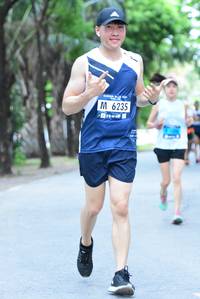 BIB: 6235
                            <button type="button" onclick="openModal(4638361)" class="btn btn-primary btn-sm float-right btn-popup" data-toggle="modal" data-target=".modal-high-quality">
                        <i class="fas fa-shopping-cart"></i> Add to Cart
                    </button>
                                            <button type="button" onclick="isThisMe(4638361, true)" class="btn btn-success btn-sm float-right btn-popup btn-isme hidden" data-toggle="tooltip" data-placement="bottom" title="นี่คือรูปของคุณใช่ไหม คลิกที่นี่เพื่อเอาเข้าอัลบั้ม">
                        <i class="fas fa-plus"></i> Add to album
                    </button>
                    <button type="button" onclick="isThisMe(4638361, false)" class="btn btn-warning btn-sm float-right btn-popup btn-isnotme hidden">
                        <i class="fas fa-ban"></i> Remove from album
                    </button>