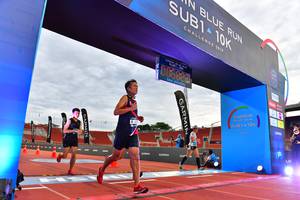 BIB: 201, 500
                            <button type="button" onclick="openModal(4641742)" class="btn btn-primary btn-sm float-right btn-popup" data-toggle="modal" data-target=".modal-high-quality">
                        <i class="fas fa-shopping-cart"></i> Add to Cart
                    </button>
                                            <button type="button" onclick="isThisMe(4641742, true)" class="btn btn-success btn-sm float-right btn-popup btn-isme hidden" data-toggle="tooltip" data-placement="bottom" title="นี่คือรูปของคุณใช่ไหม คลิกที่นี่เพื่อเอาเข้าอัลบั้ม">
                        <i class="fas fa-plus"></i> Add to album
                    </button>
                    <button type="button" onclick="isThisMe(4641742, false)" class="btn btn-warning btn-sm float-right btn-popup btn-isnotme hidden">
                        <i class="fas fa-ban"></i> Remove from album
                    </button>