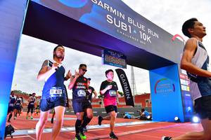 BIB: 101, 6189
                            <button type="button" onclick="openModal(4639395)" class="btn btn-primary btn-sm float-right btn-popup" data-toggle="modal" data-target=".modal-high-quality">
                        <i class="fas fa-shopping-cart"></i> Add to Cart
                    </button>
                                            <button type="button" onclick="isThisMe(4639395, true)" class="btn btn-success btn-sm float-right btn-popup btn-isme hidden" data-toggle="tooltip" data-placement="bottom" title="นี่คือรูปของคุณใช่ไหม คลิกที่นี่เพื่อเอาเข้าอัลบั้ม">
                        <i class="fas fa-plus"></i> Add to album
                    </button>
                    <button type="button" onclick="isThisMe(4639395, false)" class="btn btn-warning btn-sm float-right btn-popup btn-isnotme hidden">
                        <i class="fas fa-ban"></i> Remove from album
                    </button>