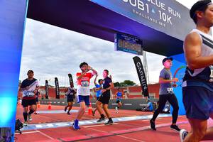 BIB: 201
                            <button type="button" onclick="openModal(4636364)" class="btn btn-primary btn-sm float-right btn-popup" data-toggle="modal" data-target=".modal-high-quality">
                        <i class="fas fa-shopping-cart"></i> Add to Cart
                    </button>
                                            <button type="button" onclick="isThisMe(4636364, true)" class="btn btn-success btn-sm float-right btn-popup btn-isme hidden" data-toggle="tooltip" data-placement="bottom" title="นี่คือรูปของคุณใช่ไหม คลิกที่นี่เพื่อเอาเข้าอัลบั้ม">
                        <i class="fas fa-plus"></i> Add to album
                    </button>
                    <button type="button" onclick="isThisMe(4636364, false)" class="btn btn-warning btn-sm float-right btn-popup btn-isnotme hidden">
                        <i class="fas fa-ban"></i> Remove from album
                    </button>