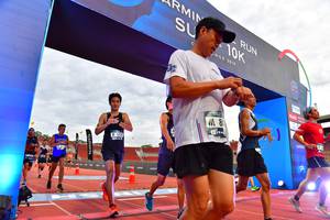 BIB: 201
                            <button type="button" onclick="openModal(4638853)" class="btn btn-primary btn-sm float-right btn-popup" data-toggle="modal" data-target=".modal-high-quality">
                        <i class="fas fa-shopping-cart"></i> Add to Cart
                    </button>
                                            <button type="button" onclick="isThisMe(4638853, true)" class="btn btn-success btn-sm float-right btn-popup btn-isme hidden" data-toggle="tooltip" data-placement="bottom" title="นี่คือรูปของคุณใช่ไหม คลิกที่นี่เพื่อเอาเข้าอัลบั้ม">
                        <i class="fas fa-plus"></i> Add to album
                    </button>
                    <button type="button" onclick="isThisMe(4638853, false)" class="btn btn-warning btn-sm float-right btn-popup btn-isnotme hidden">
                        <i class="fas fa-ban"></i> Remove from album
                    </button>