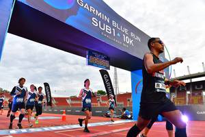 BIB: 201
                            <button type="button" onclick="openModal(4639404)" class="btn btn-primary btn-sm float-right btn-popup" data-toggle="modal" data-target=".modal-high-quality">
                        <i class="fas fa-shopping-cart"></i> Add to Cart
                    </button>
                                            <button type="button" onclick="isThisMe(4639404, true)" class="btn btn-success btn-sm float-right btn-popup btn-isme hidden" data-toggle="tooltip" data-placement="bottom" title="นี่คือรูปของคุณใช่ไหม คลิกที่นี่เพื่อเอาเข้าอัลบั้ม">
                        <i class="fas fa-plus"></i> Add to album
                    </button>
                    <button type="button" onclick="isThisMe(4639404, false)" class="btn btn-warning btn-sm float-right btn-popup btn-isnotme hidden">
                        <i class="fas fa-ban"></i> Remove from album
                    </button>