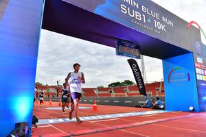 BIB: 101
                            <button type="button" onclick="openModal(4636575)" class="btn btn-primary btn-sm float-right btn-popup" data-toggle="modal" data-target=".modal-high-quality">
                        <i class="fas fa-shopping-cart"></i> Add to Cart
                    </button>
                                            <button type="button" onclick="isThisMe(4636575, true)" class="btn btn-success btn-sm float-right btn-popup btn-isme hidden" data-toggle="tooltip" data-placement="bottom" title="นี่คือรูปของคุณใช่ไหม คลิกที่นี่เพื่อเอาเข้าอัลบั้ม">
                        <i class="fas fa-plus"></i> Add to album
                    </button>
                    <button type="button" onclick="isThisMe(4636575, false)" class="btn btn-warning btn-sm float-right btn-popup btn-isnotme hidden">
                        <i class="fas fa-ban"></i> Remove from album
                    </button>