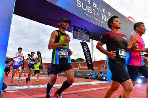 BIB: 201, 005896, 7956
                            <button type="button" onclick="openModal(4633855)" class="btn btn-primary btn-sm float-right btn-popup" data-toggle="modal" data-target=".modal-high-quality">
                        <i class="fas fa-shopping-cart"></i> Add to Cart
                    </button>
                                            <button type="button" onclick="isThisMe(4633855, true)" class="btn btn-success btn-sm float-right btn-popup btn-isme hidden" data-toggle="tooltip" data-placement="bottom" title="นี่คือรูปของคุณใช่ไหม คลิกที่นี่เพื่อเอาเข้าอัลบั้ม">
                        <i class="fas fa-plus"></i> Add to album
                    </button>
                    <button type="button" onclick="isThisMe(4633855, false)" class="btn btn-warning btn-sm float-right btn-popup btn-isnotme hidden">
                        <i class="fas fa-ban"></i> Remove from album
                    </button>