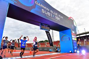 BIB: 101, 005005, 110
                            <button type="button" onclick="openModal(4639512)" class="btn btn-primary btn-sm float-right btn-popup" data-toggle="modal" data-target=".modal-high-quality">
                        <i class="fas fa-shopping-cart"></i> Add to Cart
                    </button>
                                            <button type="button" onclick="isThisMe(4639512, true)" class="btn btn-success btn-sm float-right btn-popup btn-isme hidden" data-toggle="tooltip" data-placement="bottom" title="นี่คือรูปของคุณใช่ไหม คลิกที่นี่เพื่อเอาเข้าอัลบั้ม">
                        <i class="fas fa-plus"></i> Add to album
                    </button>
                    <button type="button" onclick="isThisMe(4639512, false)" class="btn btn-warning btn-sm float-right btn-popup btn-isnotme hidden">
                        <i class="fas fa-ban"></i> Remove from album
                    </button>