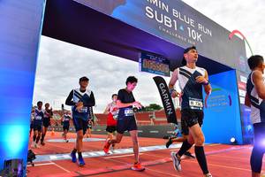 BIB: 201, 004, 7362
                            <button type="button" onclick="openModal(4636903)" class="btn btn-primary btn-sm float-right btn-popup" data-toggle="modal" data-target=".modal-high-quality">
                        <i class="fas fa-shopping-cart"></i> Add to Cart
                    </button>
                                            <button type="button" onclick="isThisMe(4636903, true)" class="btn btn-success btn-sm float-right btn-popup btn-isme hidden" data-toggle="tooltip" data-placement="bottom" title="นี่คือรูปของคุณใช่ไหม คลิกที่นี่เพื่อเอาเข้าอัลบั้ม">
                        <i class="fas fa-plus"></i> Add to album
                    </button>
                    <button type="button" onclick="isThisMe(4636903, false)" class="btn btn-warning btn-sm float-right btn-popup btn-isnotme hidden">
                        <i class="fas fa-ban"></i> Remove from album
                    </button>