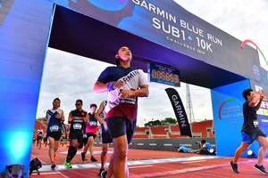 BIB: 201, 0853
                            <button type="button" onclick="openModal(4639370)" class="btn btn-primary btn-sm float-right btn-popup" data-toggle="modal" data-target=".modal-high-quality">
                        <i class="fas fa-shopping-cart"></i> Add to Cart
                    </button>
                                            <button type="button" onclick="isThisMe(4639370, true)" class="btn btn-success btn-sm float-right btn-popup btn-isme hidden" data-toggle="tooltip" data-placement="bottom" title="นี่คือรูปของคุณใช่ไหม คลิกที่นี่เพื่อเอาเข้าอัลบั้ม">
                        <i class="fas fa-plus"></i> Add to album
                    </button>
                    <button type="button" onclick="isThisMe(4639370, false)" class="btn btn-warning btn-sm float-right btn-popup btn-isnotme hidden">
                        <i class="fas fa-ban"></i> Remove from album
                    </button>