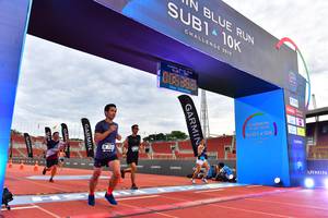 BIB: 201, 7315
                            <button type="button" onclick="openModal(4633997)" class="btn btn-primary btn-sm float-right btn-popup" data-toggle="modal" data-target=".modal-high-quality">
                        <i class="fas fa-shopping-cart"></i> Add to Cart
                    </button>
                                            <button type="button" onclick="isThisMe(4633997, true)" class="btn btn-success btn-sm float-right btn-popup btn-isme hidden" data-toggle="tooltip" data-placement="bottom" title="นี่คือรูปของคุณใช่ไหม คลิกที่นี่เพื่อเอาเข้าอัลบั้ม">
                        <i class="fas fa-plus"></i> Add to album
                    </button>
                    <button type="button" onclick="isThisMe(4633997, false)" class="btn btn-warning btn-sm float-right btn-popup btn-isnotme hidden">
                        <i class="fas fa-ban"></i> Remove from album
                    </button>