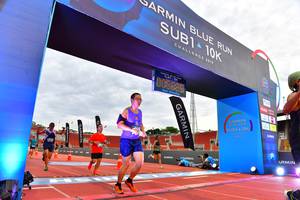 BIB: 101, 058351
                            <button type="button" onclick="openModal(4638928)" class="btn btn-primary btn-sm float-right btn-popup" data-toggle="modal" data-target=".modal-high-quality">
                        <i class="fas fa-shopping-cart"></i> Add to Cart
                    </button>
                                            <button type="button" onclick="isThisMe(4638928, true)" class="btn btn-success btn-sm float-right btn-popup btn-isme hidden" data-toggle="tooltip" data-placement="bottom" title="นี่คือรูปของคุณใช่ไหม คลิกที่นี่เพื่อเอาเข้าอัลบั้ม">
                        <i class="fas fa-plus"></i> Add to album
                    </button>
                    <button type="button" onclick="isThisMe(4638928, false)" class="btn btn-warning btn-sm float-right btn-popup btn-isnotme hidden">
                        <i class="fas fa-ban"></i> Remove from album
                    </button>