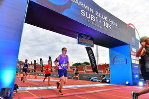 BIB: 201, 0835, 5719
                            <button type="button" onclick="openModal(4638921)" class="btn btn-primary btn-sm float-right btn-popup" data-toggle="modal" data-target=".modal-high-quality">
                        <i class="fas fa-shopping-cart"></i> Add to Cart
                    </button>
                                            <button type="button" onclick="isThisMe(4638921, true)" class="btn btn-success btn-sm float-right btn-popup btn-isme hidden" data-toggle="tooltip" data-placement="bottom" title="นี่คือรูปของคุณใช่ไหม คลิกที่นี่เพื่อเอาเข้าอัลบั้ม">
                        <i class="fas fa-plus"></i> Add to album
                    </button>
                    <button type="button" onclick="isThisMe(4638921, false)" class="btn btn-warning btn-sm float-right btn-popup btn-isnotme hidden">
                        <i class="fas fa-ban"></i> Remove from album
                    </button>