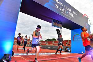 BIB: 201, 40055
                            <button type="button" onclick="openModal(4638272)" class="btn btn-primary btn-sm float-right btn-popup" data-toggle="modal" data-target=".modal-high-quality">
                        <i class="fas fa-shopping-cart"></i> Add to Cart
                    </button>
                                            <button type="button" onclick="isThisMe(4638272, true)" class="btn btn-success btn-sm float-right btn-popup btn-isme hidden" data-toggle="tooltip" data-placement="bottom" title="นี่คือรูปของคุณใช่ไหม คลิกที่นี่เพื่อเอาเข้าอัลบั้ม">
                        <i class="fas fa-plus"></i> Add to album
                    </button>
                    <button type="button" onclick="isThisMe(4638272, false)" class="btn btn-warning btn-sm float-right btn-popup btn-isnotme hidden">
                        <i class="fas fa-ban"></i> Remove from album
                    </button>