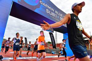 BIB: 614
                            <button type="button" onclick="openModal(4639663)" class="btn btn-primary btn-sm float-right btn-popup" data-toggle="modal" data-target=".modal-high-quality">
                        <i class="fas fa-shopping-cart"></i> Add to Cart
                    </button>
                                            <button type="button" onclick="isThisMe(4639663, true)" class="btn btn-success btn-sm float-right btn-popup btn-isme hidden" data-toggle="tooltip" data-placement="bottom" title="นี่คือรูปของคุณใช่ไหม คลิกที่นี่เพื่อเอาเข้าอัลบั้ม">
                        <i class="fas fa-plus"></i> Add to album
                    </button>
                    <button type="button" onclick="isThisMe(4639663, false)" class="btn btn-warning btn-sm float-right btn-popup btn-isnotme hidden">
                        <i class="fas fa-ban"></i> Remove from album
                    </button>