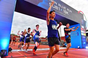 BIB: 201, 5065, 6243, 
                            <button type="button" onclick="openModal(4638709)" class="btn btn-primary btn-sm float-right btn-popup" data-toggle="modal" data-target=".modal-high-quality">
                        <i class="fas fa-shopping-cart"></i> Add to Cart
                    </button>
                                            <button type="button" onclick="isThisMe(4638709, true)" class="btn btn-success btn-sm float-right btn-popup btn-isme hidden" data-toggle="tooltip" data-placement="bottom" title="นี่คือรูปของคุณใช่ไหม คลิกที่นี่เพื่อเอาเข้าอัลบั้ม">
                        <i class="fas fa-plus"></i> Add to album
                    </button>
                    <button type="button" onclick="isThisMe(4638709, false)" class="btn btn-warning btn-sm float-right btn-popup btn-isnotme hidden">
                        <i class="fas fa-ban"></i> Remove from album
                    </button>