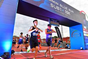 BIB: 1019, 807, 651
                            <button type="button" onclick="openModal(4638785)" class="btn btn-primary btn-sm float-right btn-popup" data-toggle="modal" data-target=".modal-high-quality">
                        <i class="fas fa-shopping-cart"></i> Add to Cart
                    </button>
                                            <button type="button" onclick="isThisMe(4638785, true)" class="btn btn-success btn-sm float-right btn-popup btn-isme hidden" data-toggle="tooltip" data-placement="bottom" title="นี่คือรูปของคุณใช่ไหม คลิกที่นี่เพื่อเอาเข้าอัลบั้ม">
                        <i class="fas fa-plus"></i> Add to album
                    </button>
                    <button type="button" onclick="isThisMe(4638785, false)" class="btn btn-warning btn-sm float-right btn-popup btn-isnotme hidden">
                        <i class="fas fa-ban"></i> Remove from album
                    </button>