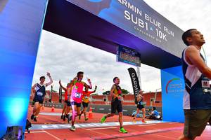 BIB: 201, 19590
                            <button type="button" onclick="openModal(4638058)" class="btn btn-primary btn-sm float-right btn-popup" data-toggle="modal" data-target=".modal-high-quality">
                        <i class="fas fa-shopping-cart"></i> Add to Cart
                    </button>
                                            <button type="button" onclick="isThisMe(4638058, true)" class="btn btn-success btn-sm float-right btn-popup btn-isme hidden" data-toggle="tooltip" data-placement="bottom" title="นี่คือรูปของคุณใช่ไหม คลิกที่นี่เพื่อเอาเข้าอัลบั้ม">
                        <i class="fas fa-plus"></i> Add to album
                    </button>
                    <button type="button" onclick="isThisMe(4638058, false)" class="btn btn-warning btn-sm float-right btn-popup btn-isnotme hidden">
                        <i class="fas fa-ban"></i> Remove from album
                    </button>