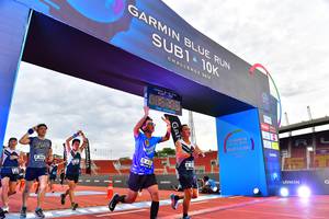 BIB: 101
                            <button type="button" onclick="openModal(4639535)" class="btn btn-primary btn-sm float-right btn-popup" data-toggle="modal" data-target=".modal-high-quality">
                        <i class="fas fa-shopping-cart"></i> Add to Cart
                    </button>
                                            <button type="button" onclick="isThisMe(4639535, true)" class="btn btn-success btn-sm float-right btn-popup btn-isme hidden" data-toggle="tooltip" data-placement="bottom" title="นี่คือรูปของคุณใช่ไหม คลิกที่นี่เพื่อเอาเข้าอัลบั้ม">
                        <i class="fas fa-plus"></i> Add to album
                    </button>
                    <button type="button" onclick="isThisMe(4639535, false)" class="btn btn-warning btn-sm float-right btn-popup btn-isnotme hidden">
                        <i class="fas fa-ban"></i> Remove from album
                    </button>