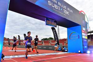 BIB: 201, 00535, 110, 7335
                            <button type="button" onclick="openModal(4633985)" class="btn btn-primary btn-sm float-right btn-popup" data-toggle="modal" data-target=".modal-high-quality">
                        <i class="fas fa-shopping-cart"></i> Add to Cart
                    </button>
                                            <button type="button" onclick="isThisMe(4633985, true)" class="btn btn-success btn-sm float-right btn-popup btn-isme hidden" data-toggle="tooltip" data-placement="bottom" title="นี่คือรูปของคุณใช่ไหม คลิกที่นี่เพื่อเอาเข้าอัลบั้ม">
                        <i class="fas fa-plus"></i> Add to album
                    </button>
                    <button type="button" onclick="isThisMe(4633985, false)" class="btn btn-warning btn-sm float-right btn-popup btn-isnotme hidden">
                        <i class="fas fa-ban"></i> Remove from album
                    </button>