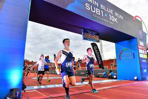 BIB: 201, 0058
                            <button type="button" onclick="openModal(4636615)" class="btn btn-primary btn-sm float-right btn-popup" data-toggle="modal" data-target=".modal-high-quality">
                        <i class="fas fa-shopping-cart"></i> Add to Cart
                    </button>
                                            <button type="button" onclick="isThisMe(4636615, true)" class="btn btn-success btn-sm float-right btn-popup btn-isme hidden" data-toggle="tooltip" data-placement="bottom" title="นี่คือรูปของคุณใช่ไหม คลิกที่นี่เพื่อเอาเข้าอัลบั้ม">
                        <i class="fas fa-plus"></i> Add to album
                    </button>
                    <button type="button" onclick="isThisMe(4636615, false)" class="btn btn-warning btn-sm float-right btn-popup btn-isnotme hidden">
                        <i class="fas fa-ban"></i> Remove from album
                    </button>