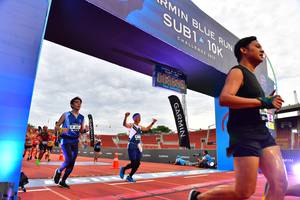 BIB: 201, , 
                            <button type="button" onclick="openModal(4637965)" class="btn btn-primary btn-sm float-right btn-popup" data-toggle="modal" data-target=".modal-high-quality">
                        <i class="fas fa-shopping-cart"></i> Add to Cart
                    </button>
                                            <button type="button" onclick="isThisMe(4637965, true)" class="btn btn-success btn-sm float-right btn-popup btn-isme hidden" data-toggle="tooltip" data-placement="bottom" title="นี่คือรูปของคุณใช่ไหม คลิกที่นี่เพื่อเอาเข้าอัลบั้ม">
                        <i class="fas fa-plus"></i> Add to album
                    </button>
                    <button type="button" onclick="isThisMe(4637965, false)" class="btn btn-warning btn-sm float-right btn-popup btn-isnotme hidden">
                        <i class="fas fa-ban"></i> Remove from album
                    </button>