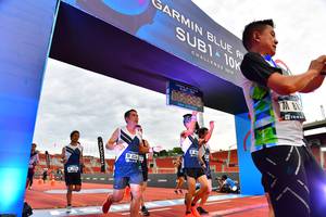 BIB: 201, 133
                            <button type="button" onclick="openModal(4630225)" class="btn btn-primary btn-sm float-right btn-popup" data-toggle="modal" data-target=".modal-high-quality">
                        <i class="fas fa-shopping-cart"></i> Add to Cart
                    </button>
                                            <button type="button" onclick="isThisMe(4630225, true)" class="btn btn-success btn-sm float-right btn-popup btn-isme hidden" data-toggle="tooltip" data-placement="bottom" title="นี่คือรูปของคุณใช่ไหม คลิกที่นี่เพื่อเอาเข้าอัลบั้ม">
                        <i class="fas fa-plus"></i> Add to album
                    </button>
                    <button type="button" onclick="isThisMe(4630225, false)" class="btn btn-warning btn-sm float-right btn-popup btn-isnotme hidden">
                        <i class="fas fa-ban"></i> Remove from album
                    </button>