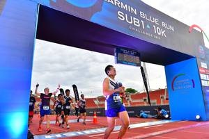 BIB: 201, 110
                            <button type="button" onclick="openModal(4635043)" class="btn btn-primary btn-sm float-right btn-popup" data-toggle="modal" data-target=".modal-high-quality">
                        <i class="fas fa-shopping-cart"></i> Add to Cart
                    </button>
                                            <button type="button" onclick="isThisMe(4635043, true)" class="btn btn-success btn-sm float-right btn-popup btn-isme hidden" data-toggle="tooltip" data-placement="bottom" title="นี่คือรูปของคุณใช่ไหม คลิกที่นี่เพื่อเอาเข้าอัลบั้ม">
                        <i class="fas fa-plus"></i> Add to album
                    </button>
                    <button type="button" onclick="isThisMe(4635043, false)" class="btn btn-warning btn-sm float-right btn-popup btn-isnotme hidden">
                        <i class="fas fa-ban"></i> Remove from album
                    </button>