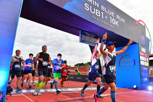 BIB: 201, 03829
                            <button type="button" onclick="openModal(4637962)" class="btn btn-primary btn-sm float-right btn-popup" data-toggle="modal" data-target=".modal-high-quality">
                        <i class="fas fa-shopping-cart"></i> Add to Cart
                    </button>
                                            <button type="button" onclick="isThisMe(4637962, true)" class="btn btn-success btn-sm float-right btn-popup btn-isme hidden" data-toggle="tooltip" data-placement="bottom" title="นี่คือรูปของคุณใช่ไหม คลิกที่นี่เพื่อเอาเข้าอัลบั้ม">
                        <i class="fas fa-plus"></i> Add to album
                    </button>
                    <button type="button" onclick="isThisMe(4637962, false)" class="btn btn-warning btn-sm float-right btn-popup btn-isnotme hidden">
                        <i class="fas fa-ban"></i> Remove from album
                    </button>