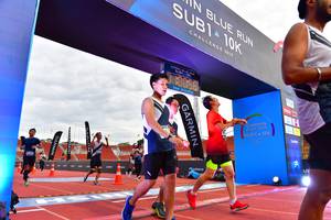 BIB: 201, 185001
                            <button type="button" onclick="openModal(4637252)" class="btn btn-primary btn-sm float-right btn-popup" data-toggle="modal" data-target=".modal-high-quality">
                        <i class="fas fa-shopping-cart"></i> Add to Cart
                    </button>
                                            <button type="button" onclick="isThisMe(4637252, true)" class="btn btn-success btn-sm float-right btn-popup btn-isme hidden" data-toggle="tooltip" data-placement="bottom" title="นี่คือรูปของคุณใช่ไหม คลิกที่นี่เพื่อเอาเข้าอัลบั้ม">
                        <i class="fas fa-plus"></i> Add to album
                    </button>
                    <button type="button" onclick="isThisMe(4637252, false)" class="btn btn-warning btn-sm float-right btn-popup btn-isnotme hidden">
                        <i class="fas fa-ban"></i> Remove from album
                    </button>