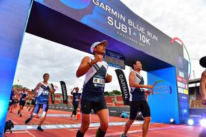 BIB: 201, 0058, 191, 5763
                            <button type="button" onclick="openModal(4627818)" class="btn btn-primary btn-sm float-right btn-popup" data-toggle="modal" data-target=".modal-high-quality">
                        <i class="fas fa-shopping-cart"></i> Add to Cart
                    </button>
                                            <button type="button" onclick="isThisMe(4627818, true)" class="btn btn-success btn-sm float-right btn-popup btn-isme hidden" data-toggle="tooltip" data-placement="bottom" title="นี่คือรูปของคุณใช่ไหม คลิกที่นี่เพื่อเอาเข้าอัลบั้ม">
                        <i class="fas fa-plus"></i> Add to album
                    </button>
                    <button type="button" onclick="isThisMe(4627818, false)" class="btn btn-warning btn-sm float-right btn-popup btn-isnotme hidden">
                        <i class="fas fa-ban"></i> Remove from album
                    </button>