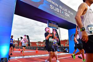 BIB: 201
                            <button type="button" onclick="openModal(4633614)" class="btn btn-primary btn-sm float-right btn-popup" data-toggle="modal" data-target=".modal-high-quality">
                        <i class="fas fa-shopping-cart"></i> Add to Cart
                    </button>
                                            <button type="button" onclick="isThisMe(4633614, true)" class="btn btn-success btn-sm float-right btn-popup btn-isme hidden" data-toggle="tooltip" data-placement="bottom" title="นี่คือรูปของคุณใช่ไหม คลิกที่นี่เพื่อเอาเข้าอัลบั้ม">
                        <i class="fas fa-plus"></i> Add to album
                    </button>
                    <button type="button" onclick="isThisMe(4633614, false)" class="btn btn-warning btn-sm float-right btn-popup btn-isnotme hidden">
                        <i class="fas fa-ban"></i> Remove from album
                    </button>