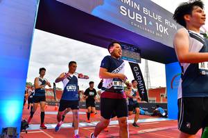 BIB: 201, 7648
                            <button type="button" onclick="openModal(4637796)" class="btn btn-primary btn-sm float-right btn-popup" data-toggle="modal" data-target=".modal-high-quality">
                        <i class="fas fa-shopping-cart"></i> Add to Cart
                    </button>
                                            <button type="button" onclick="isThisMe(4637796, true)" class="btn btn-success btn-sm float-right btn-popup btn-isme hidden" data-toggle="tooltip" data-placement="bottom" title="นี่คือรูปของคุณใช่ไหม คลิกที่นี่เพื่อเอาเข้าอัลบั้ม">
                        <i class="fas fa-plus"></i> Add to album
                    </button>
                    <button type="button" onclick="isThisMe(4637796, false)" class="btn btn-warning btn-sm float-right btn-popup btn-isnotme hidden">
                        <i class="fas fa-ban"></i> Remove from album
                    </button>