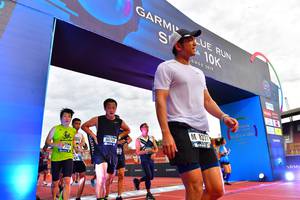 BIB: 201, 823
                            <button type="button" onclick="openModal(4633516)" class="btn btn-primary btn-sm float-right btn-popup" data-toggle="modal" data-target=".modal-high-quality">
                        <i class="fas fa-shopping-cart"></i> Add to Cart
                    </button>
                                            <button type="button" onclick="isThisMe(4633516, true)" class="btn btn-success btn-sm float-right btn-popup btn-isme hidden" data-toggle="tooltip" data-placement="bottom" title="นี่คือรูปของคุณใช่ไหม คลิกที่นี่เพื่อเอาเข้าอัลบั้ม">
                        <i class="fas fa-plus"></i> Add to album
                    </button>
                    <button type="button" onclick="isThisMe(4633516, false)" class="btn btn-warning btn-sm float-right btn-popup btn-isnotme hidden">
                        <i class="fas fa-ban"></i> Remove from album
                    </button>