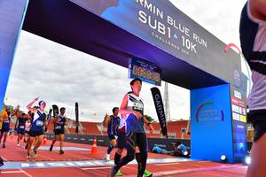 BIB: 201
                            <button type="button" onclick="openModal(4632385)" class="btn btn-primary btn-sm float-right btn-popup" data-toggle="modal" data-target=".modal-high-quality">
                        <i class="fas fa-shopping-cart"></i> Add to Cart
                    </button>
                                            <button type="button" onclick="isThisMe(4632385, true)" class="btn btn-success btn-sm float-right btn-popup btn-isme hidden" data-toggle="tooltip" data-placement="bottom" title="นี่คือรูปของคุณใช่ไหม คลิกที่นี่เพื่อเอาเข้าอัลบั้ม">
                        <i class="fas fa-plus"></i> Add to album
                    </button>
                    <button type="button" onclick="isThisMe(4632385, false)" class="btn btn-warning btn-sm float-right btn-popup btn-isnotme hidden">
                        <i class="fas fa-ban"></i> Remove from album
                    </button>