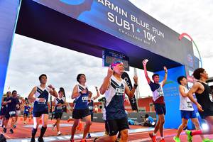 BIB: 201, 528
                            <button type="button" onclick="openModal(4631023)" class="btn btn-primary btn-sm float-right btn-popup" data-toggle="modal" data-target=".modal-high-quality">
                        <i class="fas fa-shopping-cart"></i> Add to Cart
                    </button>
                                            <button type="button" onclick="isThisMe(4631023, true)" class="btn btn-success btn-sm float-right btn-popup btn-isme hidden" data-toggle="tooltip" data-placement="bottom" title="นี่คือรูปของคุณใช่ไหม คลิกที่นี่เพื่อเอาเข้าอัลบั้ม">
                        <i class="fas fa-plus"></i> Add to album
                    </button>
                    <button type="button" onclick="isThisMe(4631023, false)" class="btn btn-warning btn-sm float-right btn-popup btn-isnotme hidden">
                        <i class="fas fa-ban"></i> Remove from album
                    </button>