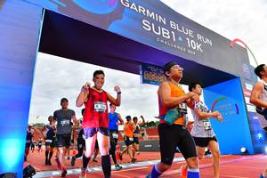 BIB: 201, 1410, 556
                            <button type="button" onclick="openModal(4629587)" class="btn btn-primary btn-sm float-right btn-popup" data-toggle="modal" data-target=".modal-high-quality">
                        <i class="fas fa-shopping-cart"></i> Add to Cart
                    </button>
                                            <button type="button" onclick="isThisMe(4629587, true)" class="btn btn-success btn-sm float-right btn-popup btn-isme hidden" data-toggle="tooltip" data-placement="bottom" title="นี่คือรูปของคุณใช่ไหม คลิกที่นี่เพื่อเอาเข้าอัลบั้ม">
                        <i class="fas fa-plus"></i> Add to album
                    </button>
                    <button type="button" onclick="isThisMe(4629587, false)" class="btn btn-warning btn-sm float-right btn-popup btn-isnotme hidden">
                        <i class="fas fa-ban"></i> Remove from album
                    </button>