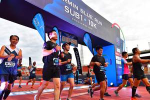 BIB: 201, 1650, 000, 7450, 
                            <button type="button" onclick="openModal(4638484)" class="btn btn-primary btn-sm float-right btn-popup" data-toggle="modal" data-target=".modal-high-quality">
                        <i class="fas fa-shopping-cart"></i> Add to Cart
                    </button>
                                            <button type="button" onclick="isThisMe(4638484, true)" class="btn btn-success btn-sm float-right btn-popup btn-isme hidden" data-toggle="tooltip" data-placement="bottom" title="นี่คือรูปของคุณใช่ไหม คลิกที่นี่เพื่อเอาเข้าอัลบั้ม">
                        <i class="fas fa-plus"></i> Add to album
                    </button>
                    <button type="button" onclick="isThisMe(4638484, false)" class="btn btn-warning btn-sm float-right btn-popup btn-isnotme hidden">
                        <i class="fas fa-ban"></i> Remove from album
                    </button>