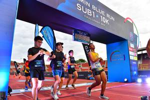 BIB: 201, 059, 
                            <button type="button" onclick="openModal(4633982)" class="btn btn-primary btn-sm float-right btn-popup" data-toggle="modal" data-target=".modal-high-quality">
                        <i class="fas fa-shopping-cart"></i> Add to Cart
                    </button>
                                            <button type="button" onclick="isThisMe(4633982, true)" class="btn btn-success btn-sm float-right btn-popup btn-isme hidden" data-toggle="tooltip" data-placement="bottom" title="นี่คือรูปของคุณใช่ไหม คลิกที่นี่เพื่อเอาเข้าอัลบั้ม">
                        <i class="fas fa-plus"></i> Add to album
                    </button>
                    <button type="button" onclick="isThisMe(4633982, false)" class="btn btn-warning btn-sm float-right btn-popup btn-isnotme hidden">
                        <i class="fas fa-ban"></i> Remove from album
                    </button>