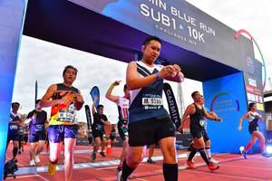 BIB: 2019, 5280, 5456
                            <button type="button" onclick="openModal(4638398)" class="btn btn-primary btn-sm float-right btn-popup" data-toggle="modal" data-target=".modal-high-quality">
                        <i class="fas fa-shopping-cart"></i> Add to Cart
                    </button>
                                            <button type="button" onclick="isThisMe(4638398, true)" class="btn btn-success btn-sm float-right btn-popup btn-isme hidden" data-toggle="tooltip" data-placement="bottom" title="นี่คือรูปของคุณใช่ไหม คลิกที่นี่เพื่อเอาเข้าอัลบั้ม">
                        <i class="fas fa-plus"></i> Add to album
                    </button>
                    <button type="button" onclick="isThisMe(4638398, false)" class="btn btn-warning btn-sm float-right btn-popup btn-isnotme hidden">
                        <i class="fas fa-ban"></i> Remove from album
                    </button>