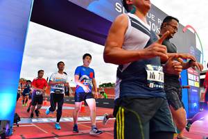 BIB: 670
                            <button type="button" onclick="openModal(4638053)" class="btn btn-primary btn-sm float-right btn-popup" data-toggle="modal" data-target=".modal-high-quality">
                        <i class="fas fa-shopping-cart"></i> Add to Cart
                    </button>
                                            <button type="button" onclick="isThisMe(4638053, true)" class="btn btn-success btn-sm float-right btn-popup btn-isme hidden" data-toggle="tooltip" data-placement="bottom" title="นี่คือรูปของคุณใช่ไหม คลิกที่นี่เพื่อเอาเข้าอัลบั้ม">
                        <i class="fas fa-plus"></i> Add to album
                    </button>
                    <button type="button" onclick="isThisMe(4638053, false)" class="btn btn-warning btn-sm float-right btn-popup btn-isnotme hidden">
                        <i class="fas fa-ban"></i> Remove from album
                    </button>