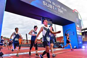 BIB: 201, 822
                            <button type="button" onclick="openModal(4638642)" class="btn btn-primary btn-sm float-right btn-popup" data-toggle="modal" data-target=".modal-high-quality">
                        <i class="fas fa-shopping-cart"></i> Add to Cart
                    </button>
                                            <button type="button" onclick="isThisMe(4638642, true)" class="btn btn-success btn-sm float-right btn-popup btn-isme hidden" data-toggle="tooltip" data-placement="bottom" title="นี่คือรูปของคุณใช่ไหม คลิกที่นี่เพื่อเอาเข้าอัลบั้ม">
                        <i class="fas fa-plus"></i> Add to album
                    </button>
                    <button type="button" onclick="isThisMe(4638642, false)" class="btn btn-warning btn-sm float-right btn-popup btn-isnotme hidden">
                        <i class="fas fa-ban"></i> Remove from album
                    </button>