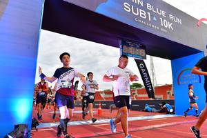 BIB: 201, 08319, 108
                            <button type="button" onclick="openModal(4637742)" class="btn btn-primary btn-sm float-right btn-popup" data-toggle="modal" data-target=".modal-high-quality">
                        <i class="fas fa-shopping-cart"></i> Add to Cart
                    </button>
                                            <button type="button" onclick="isThisMe(4637742, true)" class="btn btn-success btn-sm float-right btn-popup btn-isme hidden" data-toggle="tooltip" data-placement="bottom" title="นี่คือรูปของคุณใช่ไหม คลิกที่นี่เพื่อเอาเข้าอัลบั้ม">
                        <i class="fas fa-plus"></i> Add to album
                    </button>
                    <button type="button" onclick="isThisMe(4637742, false)" class="btn btn-warning btn-sm float-right btn-popup btn-isnotme hidden">
                        <i class="fas fa-ban"></i> Remove from album
                    </button>