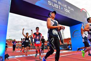 BIB: 201, 5575
                            <button type="button" onclick="openModal(4637490)" class="btn btn-primary btn-sm float-right btn-popup" data-toggle="modal" data-target=".modal-high-quality">
                        <i class="fas fa-shopping-cart"></i> Add to Cart
                    </button>
                                            <button type="button" onclick="isThisMe(4637490, true)" class="btn btn-success btn-sm float-right btn-popup btn-isme hidden" data-toggle="tooltip" data-placement="bottom" title="นี่คือรูปของคุณใช่ไหม คลิกที่นี่เพื่อเอาเข้าอัลบั้ม">
                        <i class="fas fa-plus"></i> Add to album
                    </button>
                    <button type="button" onclick="isThisMe(4637490, false)" class="btn btn-warning btn-sm float-right btn-popup btn-isnotme hidden">
                        <i class="fas fa-ban"></i> Remove from album
                    </button>