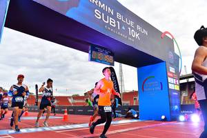 BIB: 201, 7215
                            <button type="button" onclick="openModal(4638727)" class="btn btn-primary btn-sm float-right btn-popup" data-toggle="modal" data-target=".modal-high-quality">
                        <i class="fas fa-shopping-cart"></i> Add to Cart
                    </button>
                                            <button type="button" onclick="isThisMe(4638727, true)" class="btn btn-success btn-sm float-right btn-popup btn-isme hidden" data-toggle="tooltip" data-placement="bottom" title="นี่คือรูปของคุณใช่ไหม คลิกที่นี่เพื่อเอาเข้าอัลบั้ม">
                        <i class="fas fa-plus"></i> Add to album
                    </button>
                    <button type="button" onclick="isThisMe(4638727, false)" class="btn btn-warning btn-sm float-right btn-popup btn-isnotme hidden">
                        <i class="fas fa-ban"></i> Remove from album
                    </button>