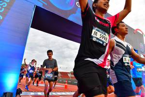 BIB: 5998, 5188
                            <button type="button" onclick="openModal(4628995)" class="btn btn-primary btn-sm float-right btn-popup" data-toggle="modal" data-target=".modal-high-quality">
                        <i class="fas fa-shopping-cart"></i> Add to Cart
                    </button>
                                            <button type="button" onclick="isThisMe(4628995, true)" class="btn btn-success btn-sm float-right btn-popup btn-isme hidden" data-toggle="tooltip" data-placement="bottom" title="นี่คือรูปของคุณใช่ไหม คลิกที่นี่เพื่อเอาเข้าอัลบั้ม">
                        <i class="fas fa-plus"></i> Add to album
                    </button>
                    <button type="button" onclick="isThisMe(4628995, false)" class="btn btn-warning btn-sm float-right btn-popup btn-isnotme hidden">
                        <i class="fas fa-ban"></i> Remove from album
                    </button>